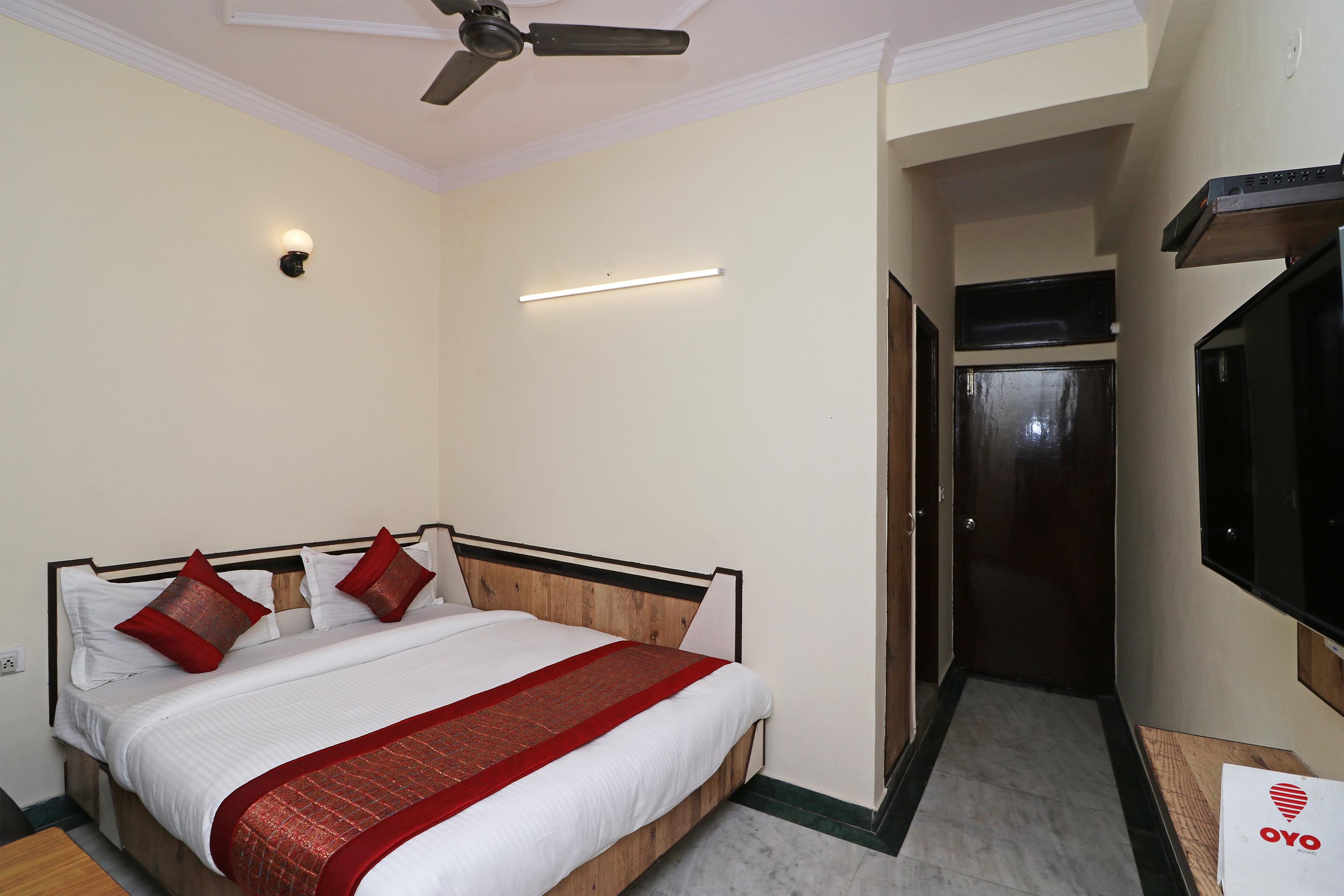 Adb Rooms Hotel Silver Shine New Delhi Exterior photo