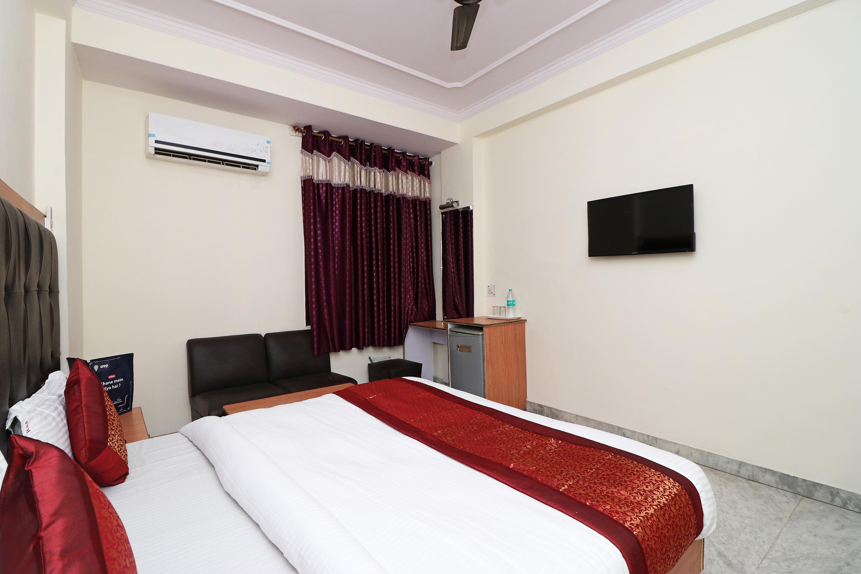 Adb Rooms Hotel Silver Shine New Delhi Exterior photo