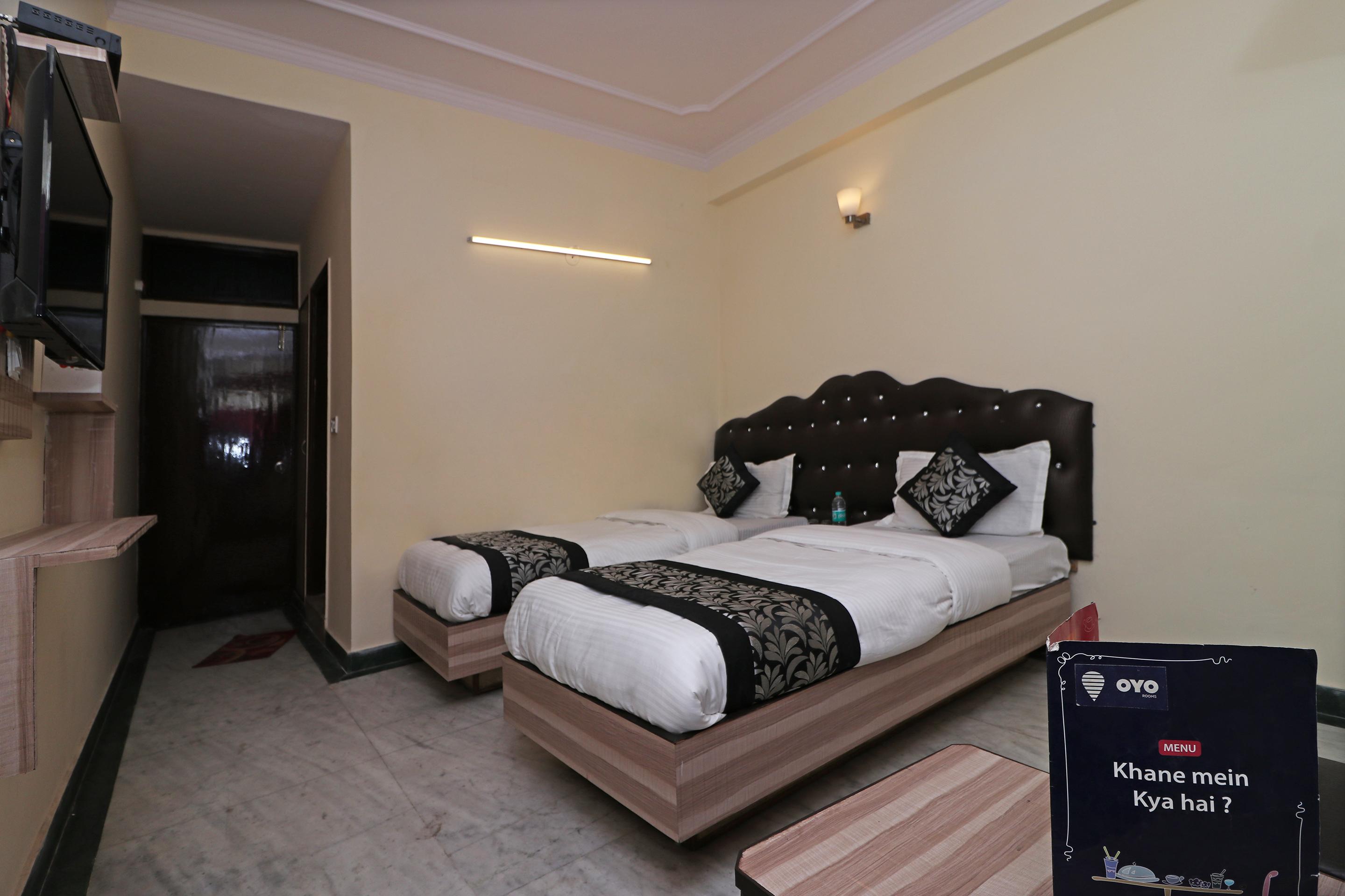 Adb Rooms Hotel Silver Shine New Delhi Exterior photo